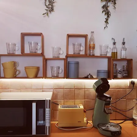 Retro Parisian - 2 Persons - Spacious 75m2 And Fully Equipped - In Center Appartamento