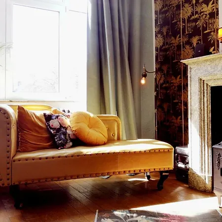 Retro Parisian - 2 Persons - Spacious 75m2 And Fully Equipped - In Center Appartamento Namur