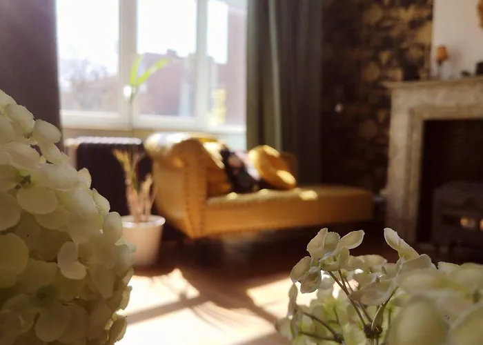 Retro Parisian - 2 Persons - Spacious 75m2 And Fully Equipped - In Center Apartmán